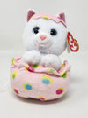 Beanie Baby: Giggles the Cat in Egg Small (SNG6)