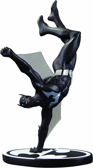 DC Comics -  Batman Beyond Black & White Statue - Sweets and Geeks