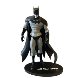 DC Comics -  Batman Black & White Statue Second Edition - Sweets and Geeks