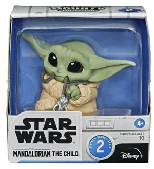 Star Wars The Bounty Collection "Baby Yoda" Mandalorian Necklace Figure - Sweets and Geeks