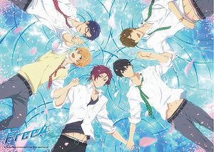 Free! - Boys Holding Hands 300 Pcs Jigsaw Puzzle - Sweets and Geeks